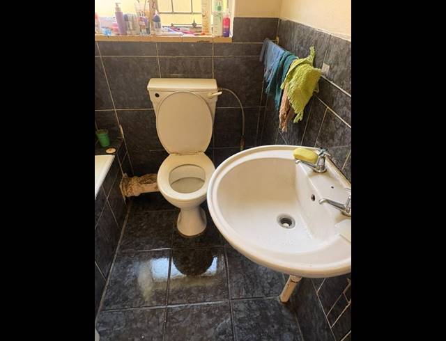 2 BEDROOM APARTMENT FOR SALE IN SASOLBURG EXT 3